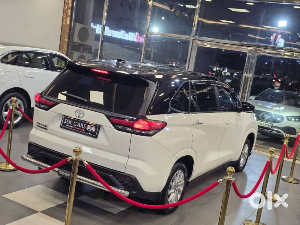 Toyota Innova Hycross 2.0 Gx 7 Str, 2025, Petrol