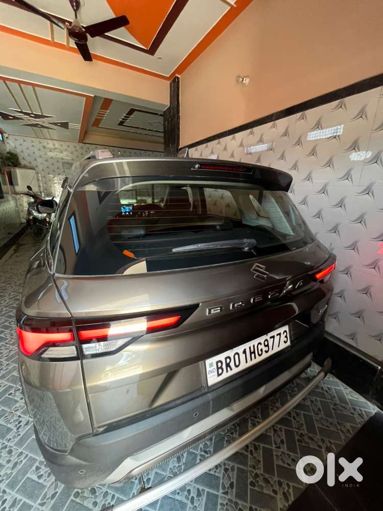 Maruti Suzuki Brezza 2024 Petrol Manual With Rsa
