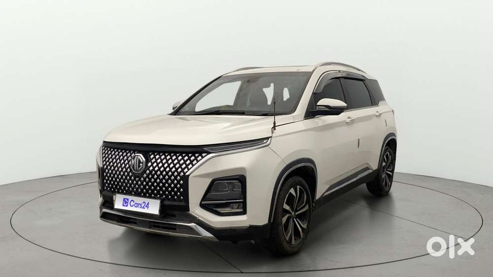 Mg Hector Plus Sharp Pro 1.5 Turbo Petrol Mt 6 Str, 2023, Petrol