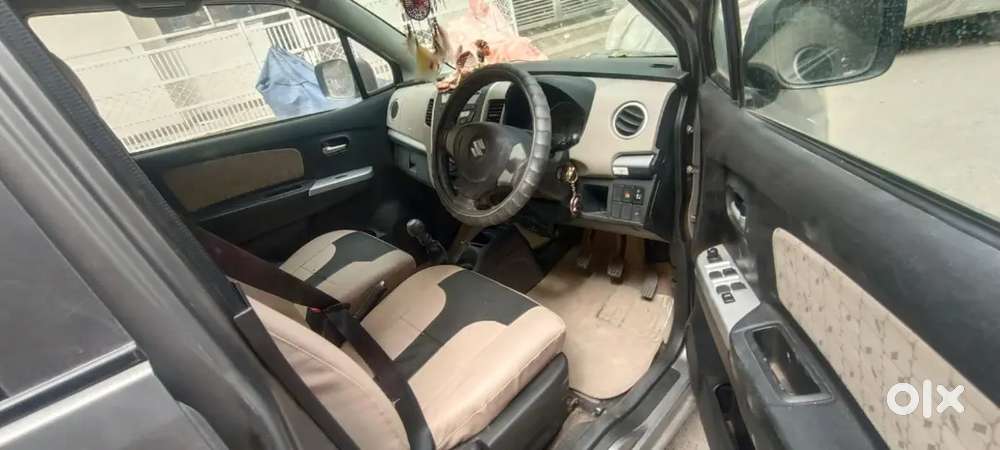 Maruti Wagon R (o) Battery New,2 Tyre New, Single Key