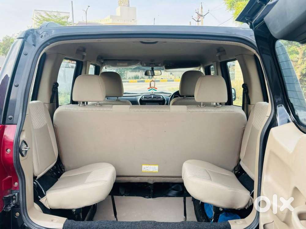 Mahindra Tuv 300 T10, 2019, Diesel