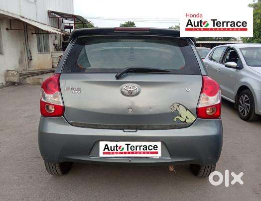 Toyota Etios Liva V, 2015, Petrol