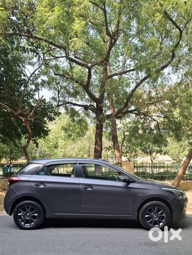Hyundai Elite I20 1.2 Asta (o) Cvt, 2018, Petrol