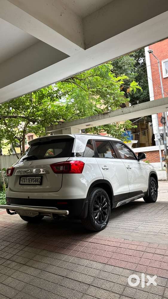 Maruti Vitara Brezza Zxi 2021 First Owner On Showroom Track