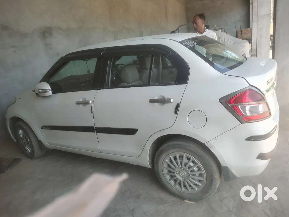 Maruti Swift Dzire 2015 Diesel Manual