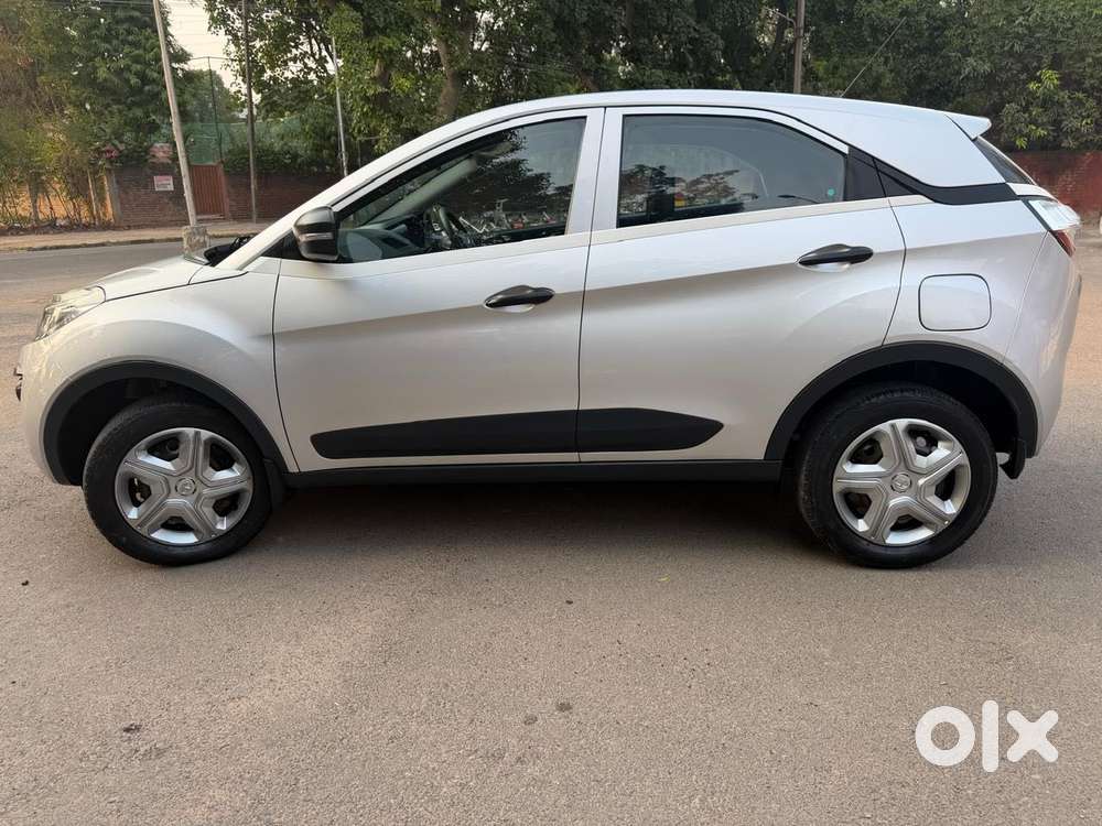 Tata Nexon 1.2 Revotron Xm, 2019, Petrol