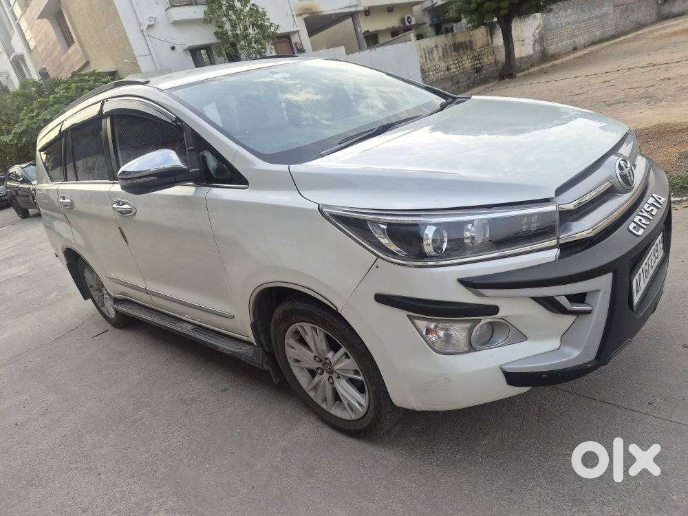 Toyota Innova Crysta 2.8z Automatic, 2018, Diesel