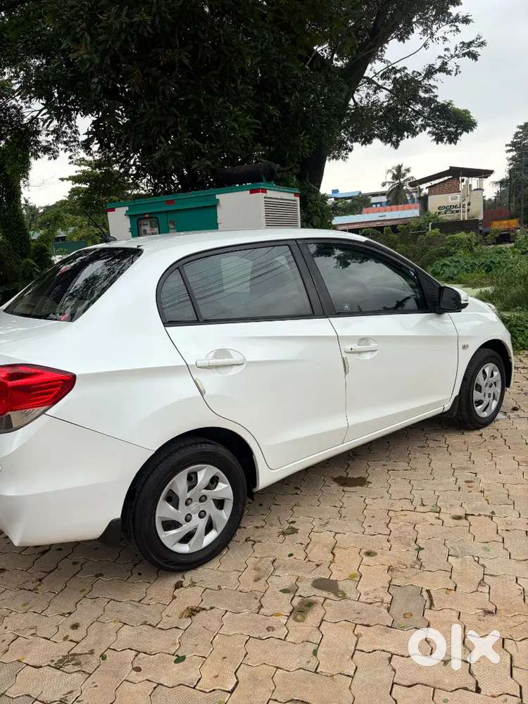 Honda Amaze Diesel 2016