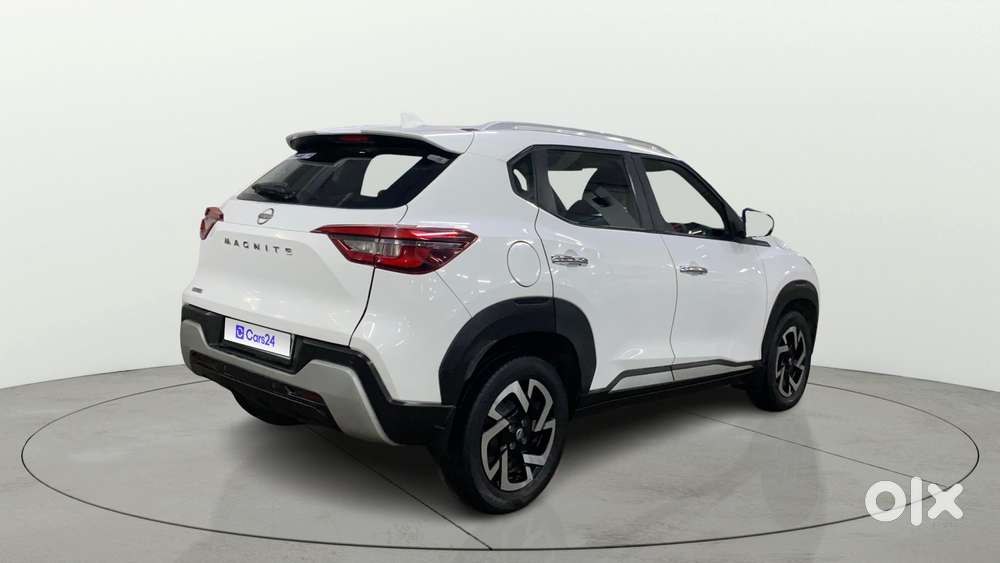 Nissan Magnite Xv Turbo, 2023, Petrol