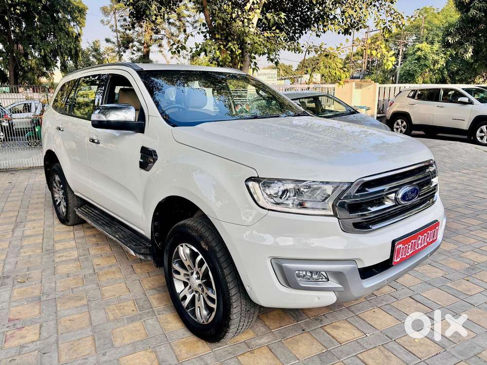 Ford Endeavour Titanium Plus 4x4, 2017, Diesel