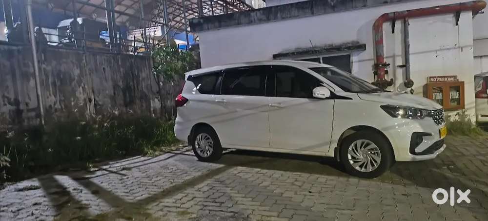 2025 Sept Maruti Suzuki Ertiga Tour M Cng  20,000 Km  Clean Record