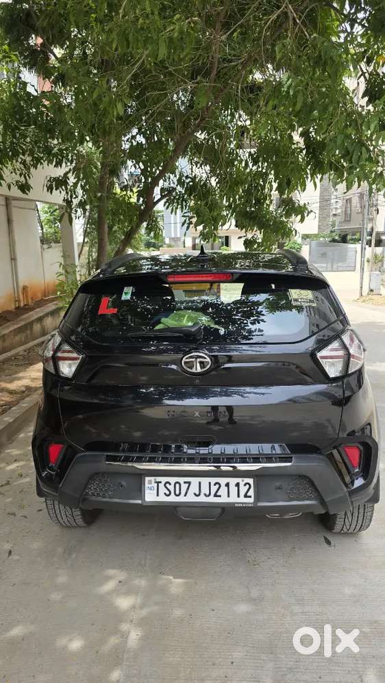 Tata Nexon 2022 Petrol Automatic Dark (as Good As New)