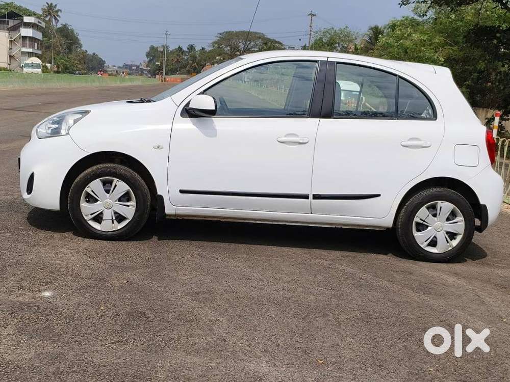 Nissan Micra Xv Cvt, 2017, Petrol