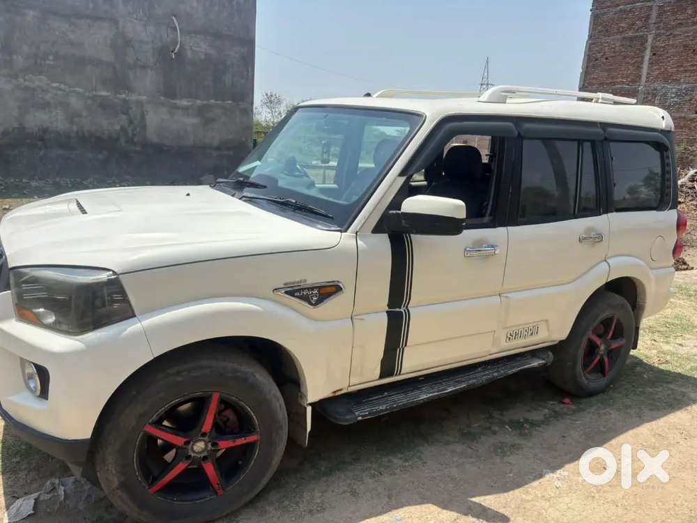 Mahindra Scorpio 2015 Diesel 178000 Km Driven