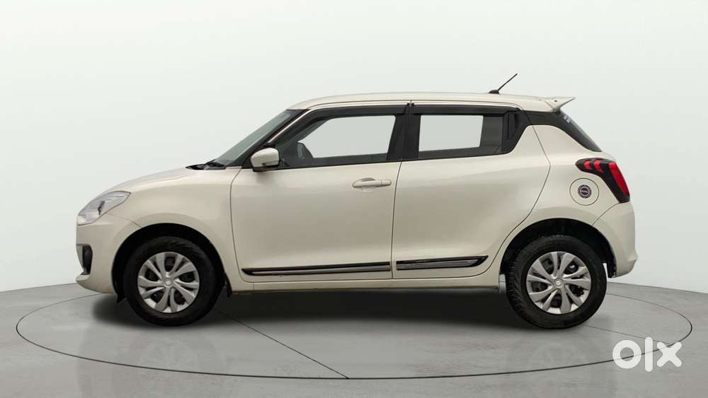 Maruti Suzuki Swift Vvt Vxi, 2022, Petrol