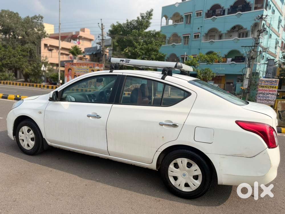 Nissan Sunny Diesel 2012