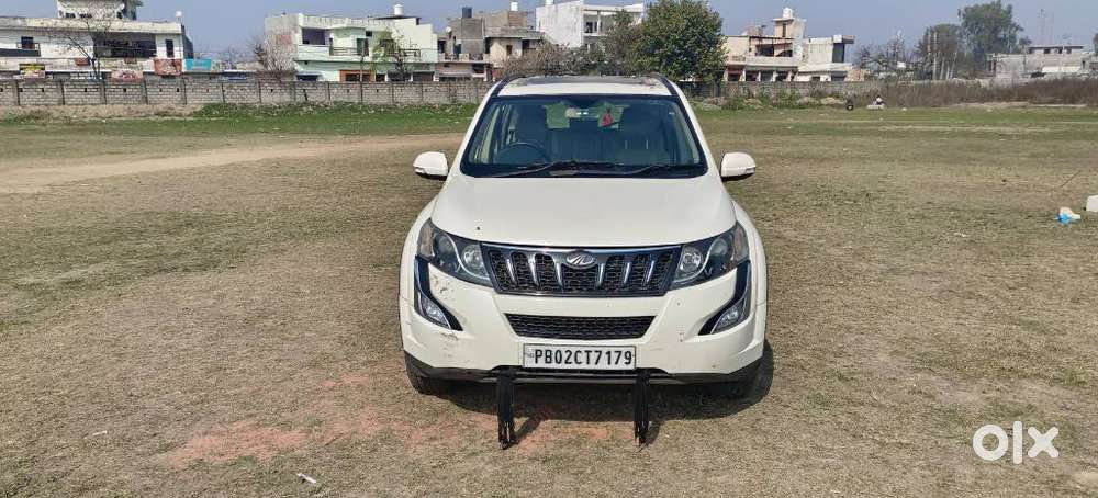 Mahindra Xuv500 2.2 W10, 2015, Diesel