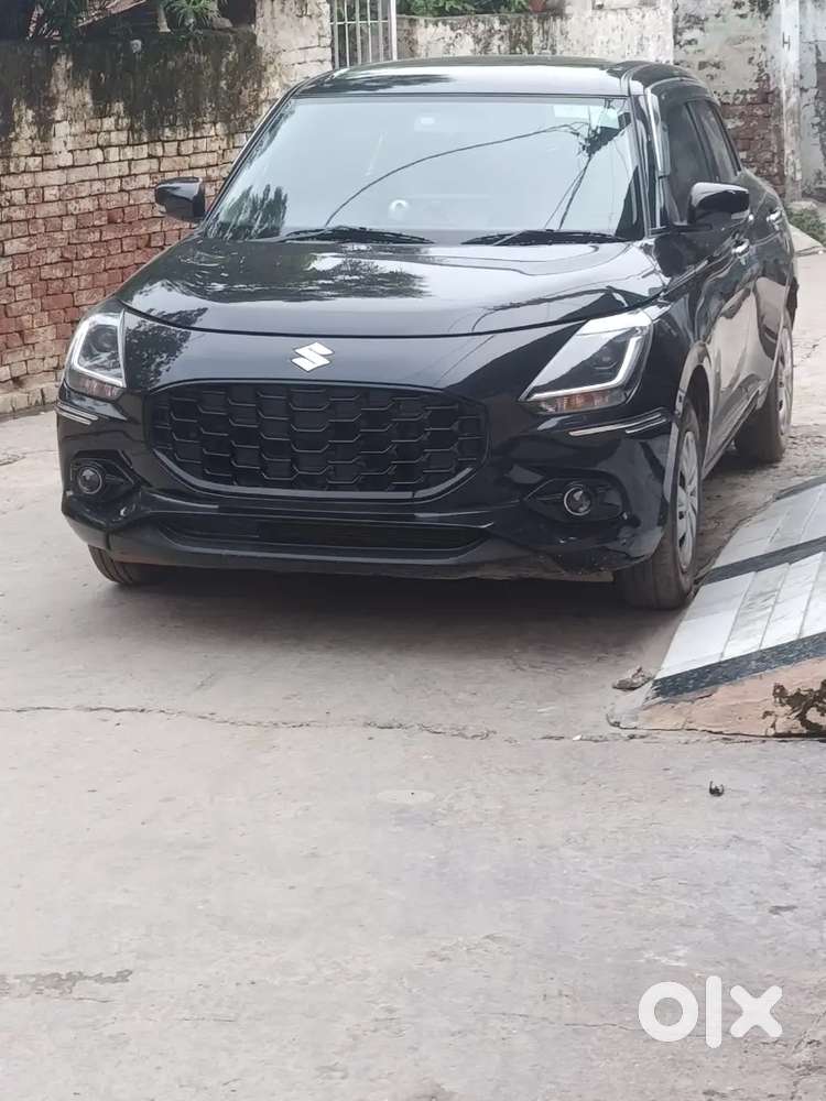 Maruti Suzuki Swift Vxi 2025