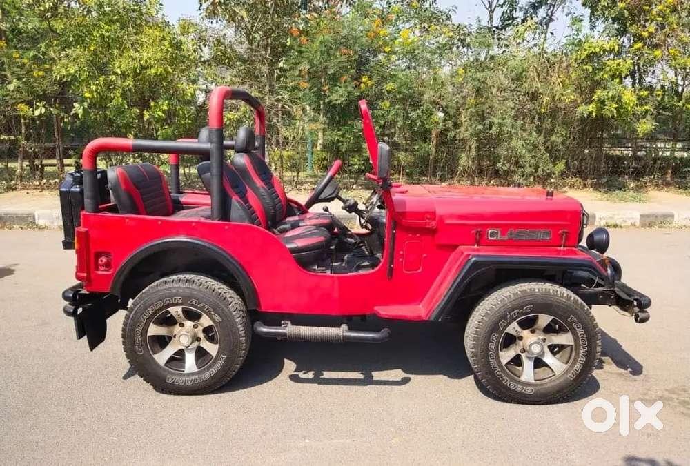 Mahindra Open Gypsy Jeep