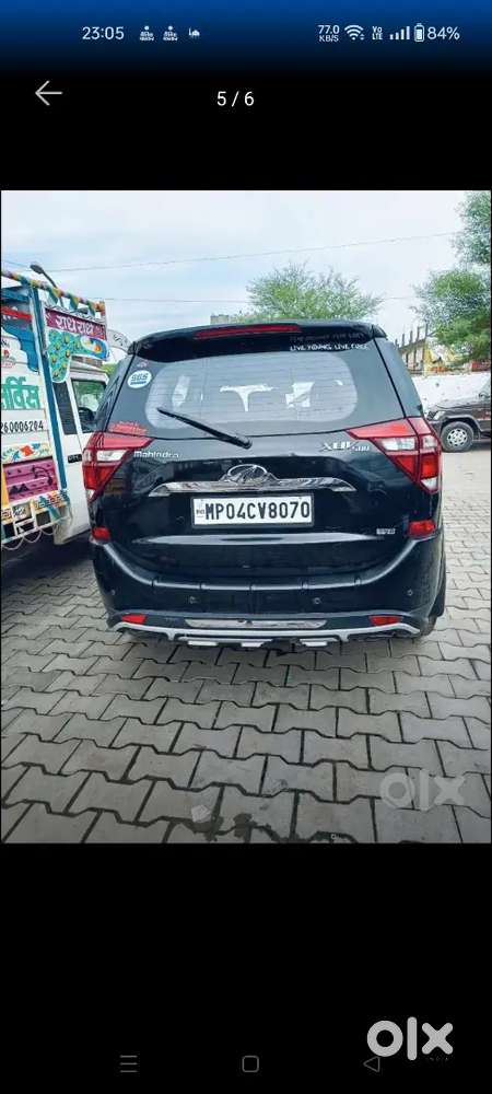 Mahindra Xuv500 2018 Diesel 150000 Km Driven