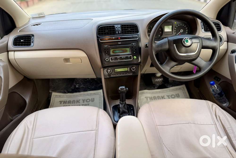 Skoda Rapid Elegance 1.6 Mpfi At, 2012, Petrol