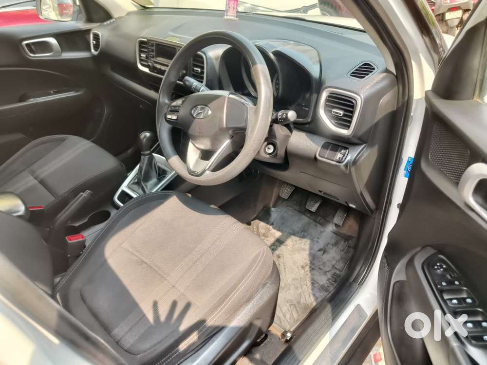 Hyundai Venue S, 2019, Petrol