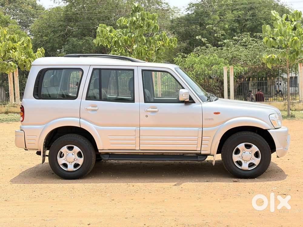 Mahindra Scorpio 2002-2013 2.6 Glx, 2004, Diesel