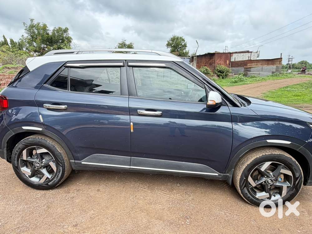 Hyundai Venue Diesel 2019