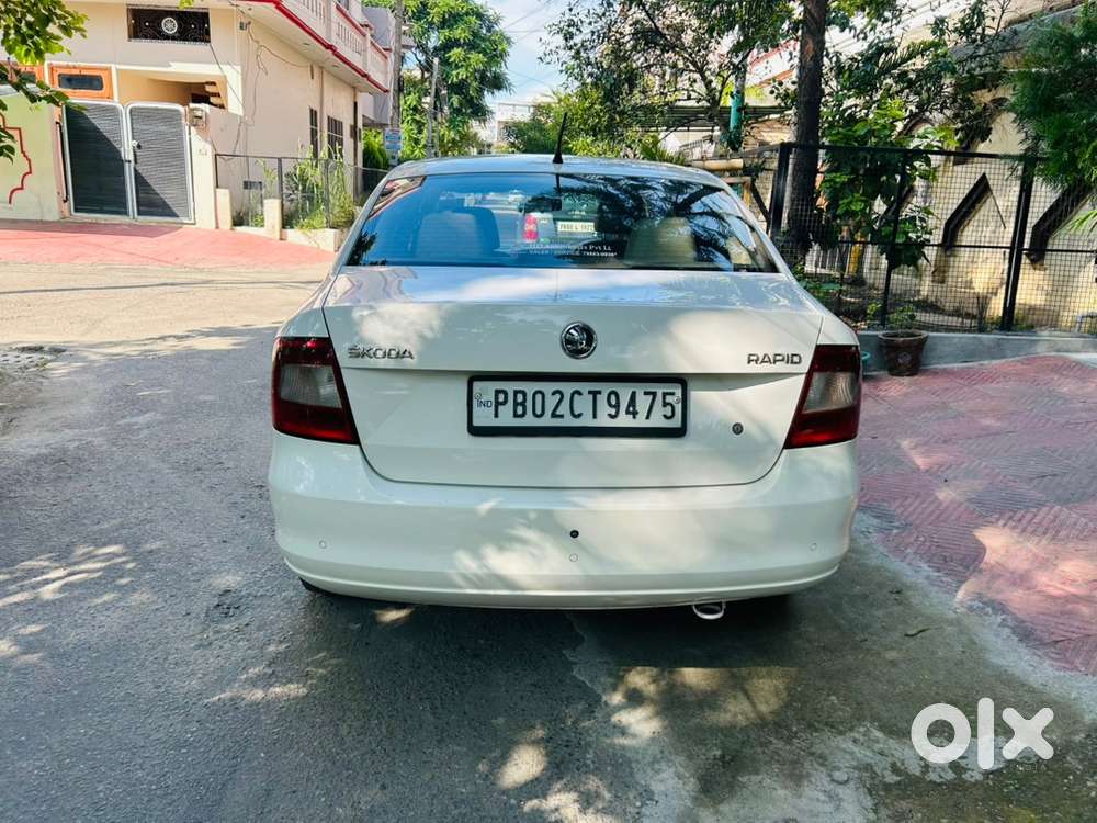 Skoda Rapid 2015 Diesel Automatic Black Edition Well Maintained