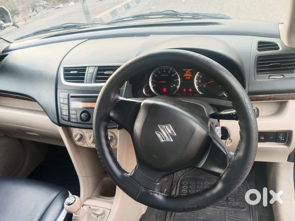 Maruti Suzuki Dzire 1.2 Vxi, 2014
