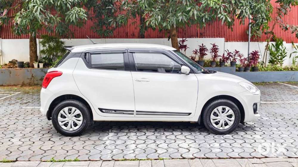 Maruti Suzuki Swift Amt Vxi, 2021, Petrol