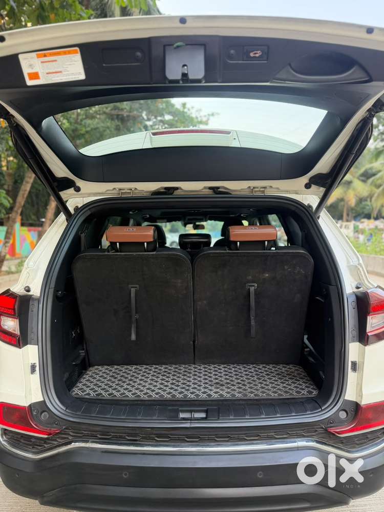 Mahindra Alturas G4 4wd At, 2019, Diesel