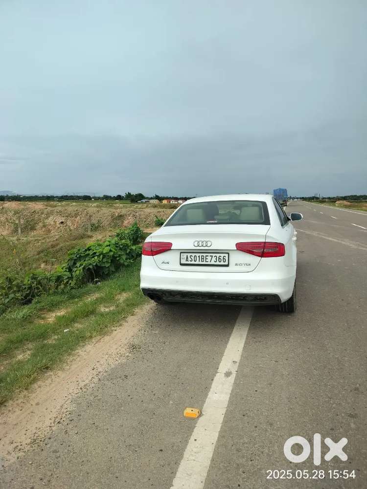 Audi A4 Diesel 90000 Km Driven