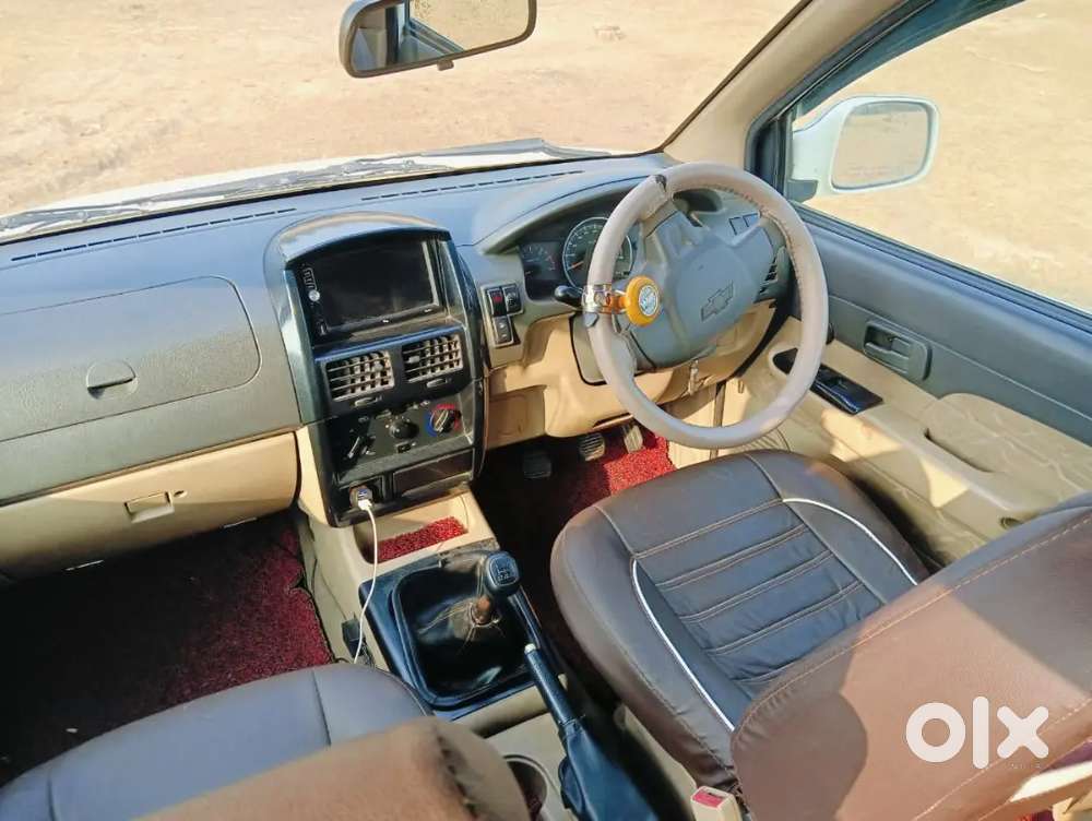 Chevrolet Tavera 2013 Model