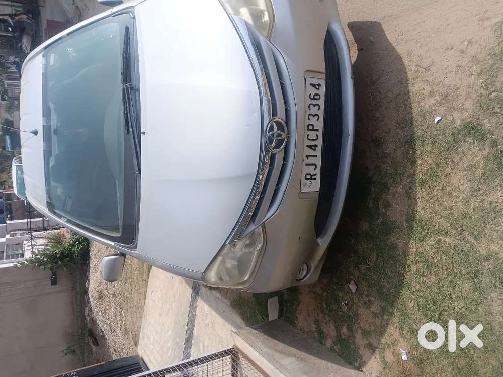 Mujhe Car Bechni Hai