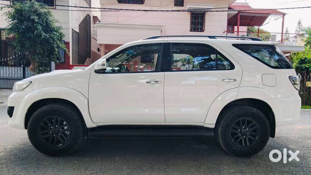 Toyota Fortuner 3.0 4x2 Automatic, 2014, Diesel
