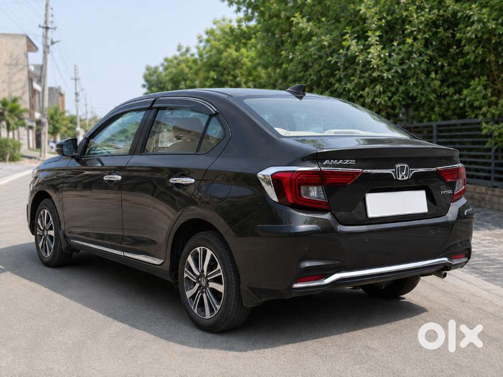 Honda Amaze Automatic Top Model — 2023 Registered  Company Service Re