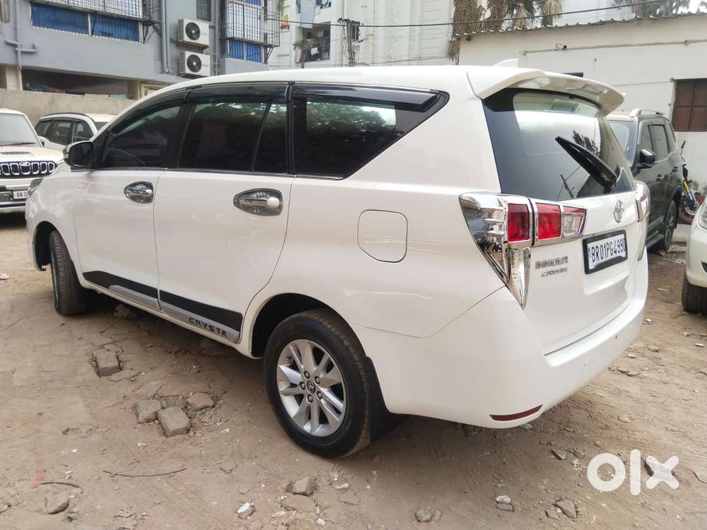 Toyota Innova Crysta 2.4 G Mt 7 Str, 2016, Diesel