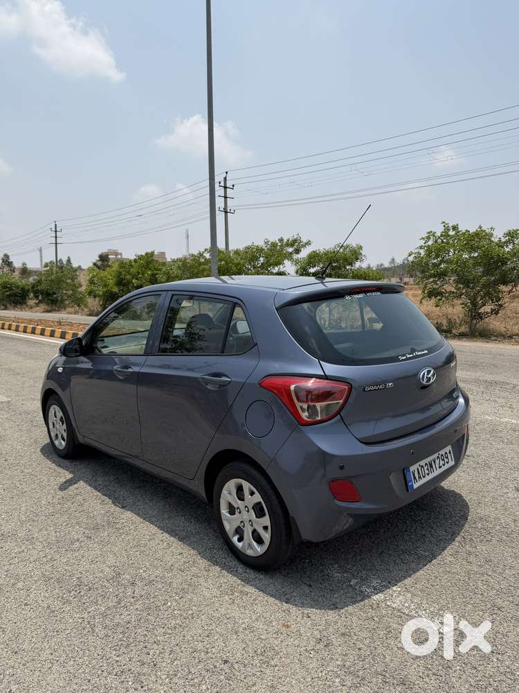 Hyundai Grand I10 Magna O At Petrol, 2016, Petrol