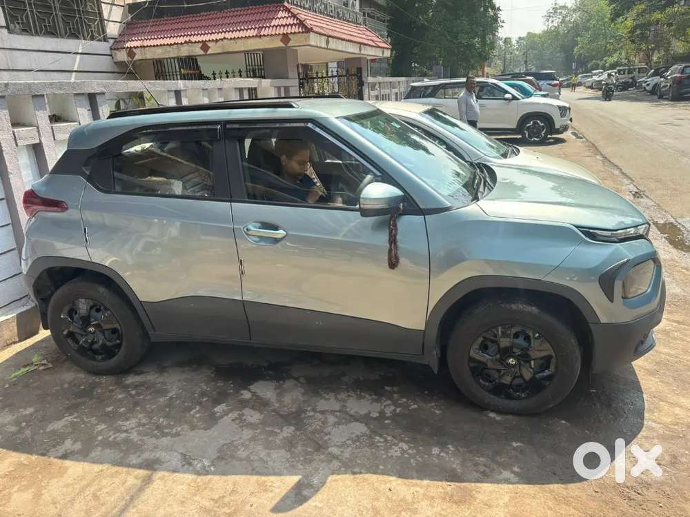 Tata Punch 2025 Petrol 6900 Km Driven