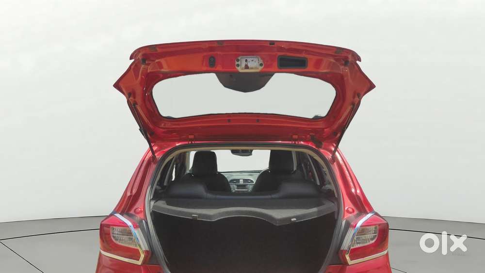 Tata Tiago 1.2 Revotron Xza, 2018, Petrol