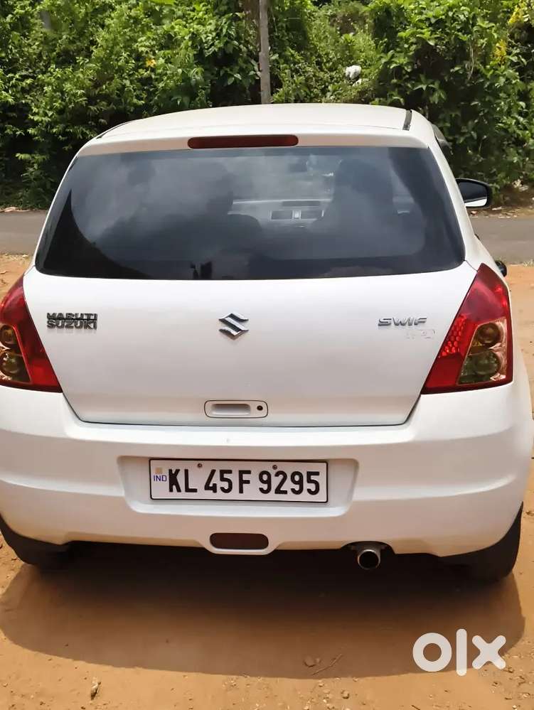 Maruti Suzuki Swift 2011