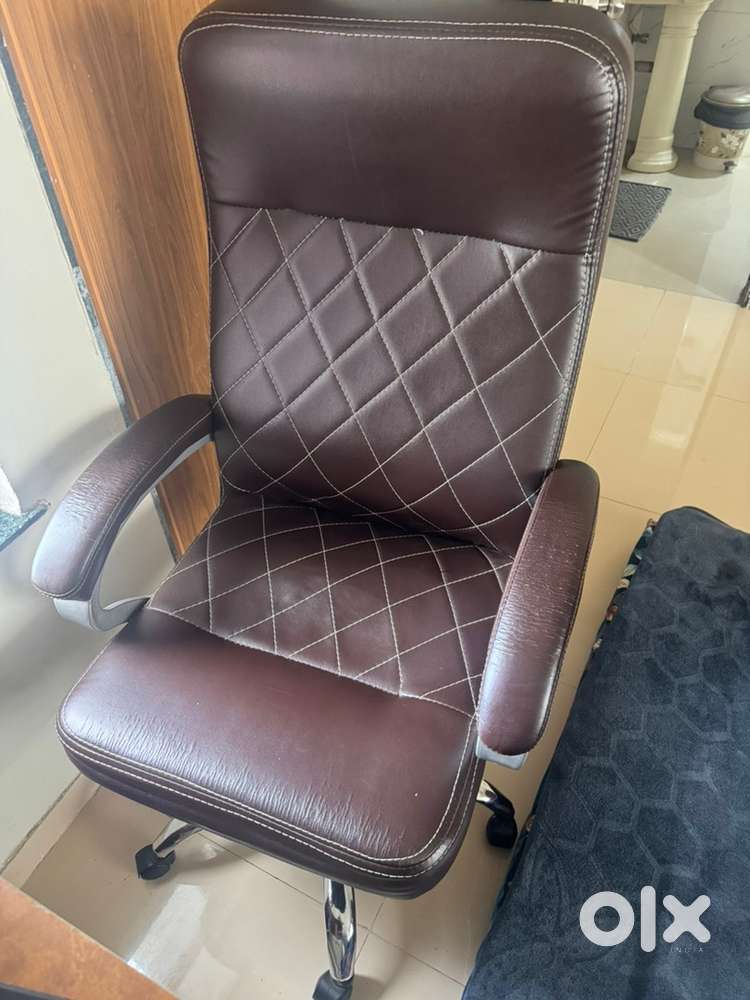 Office chair and plastic table