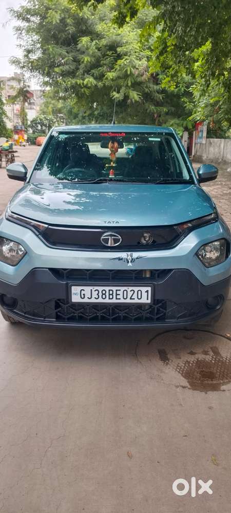 Tata Punch 1.2 Revotron Creative Ira Pack Mt Kaziranga Edition, 2022..