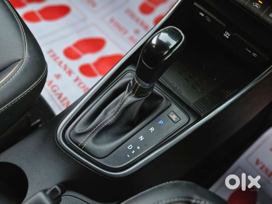 Hyundai I20 Asta (o) 1.0 Turbo Dct, 2022, Petrol