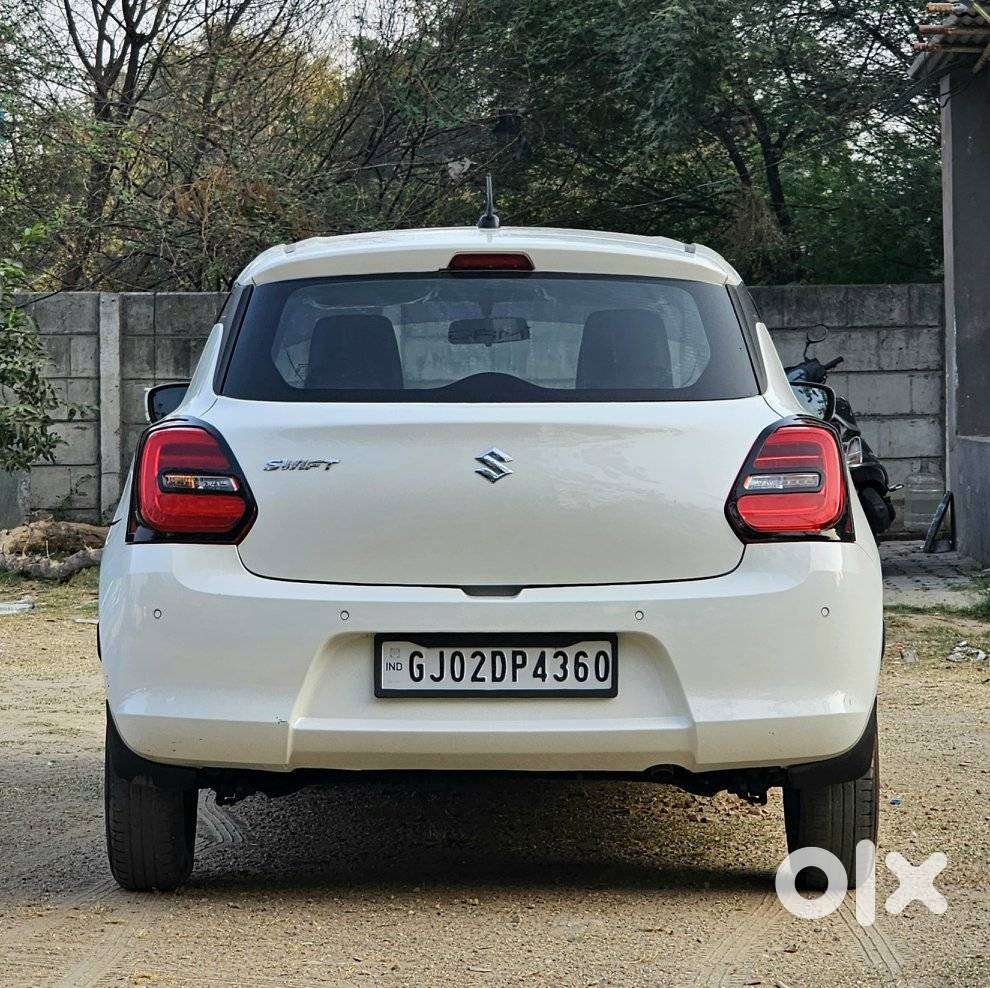 Maruti Suzuki Swift 1.2 Vxi (o), 2022, Petrol