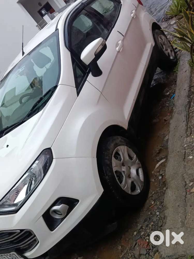 Ford Ecosport 2014 August