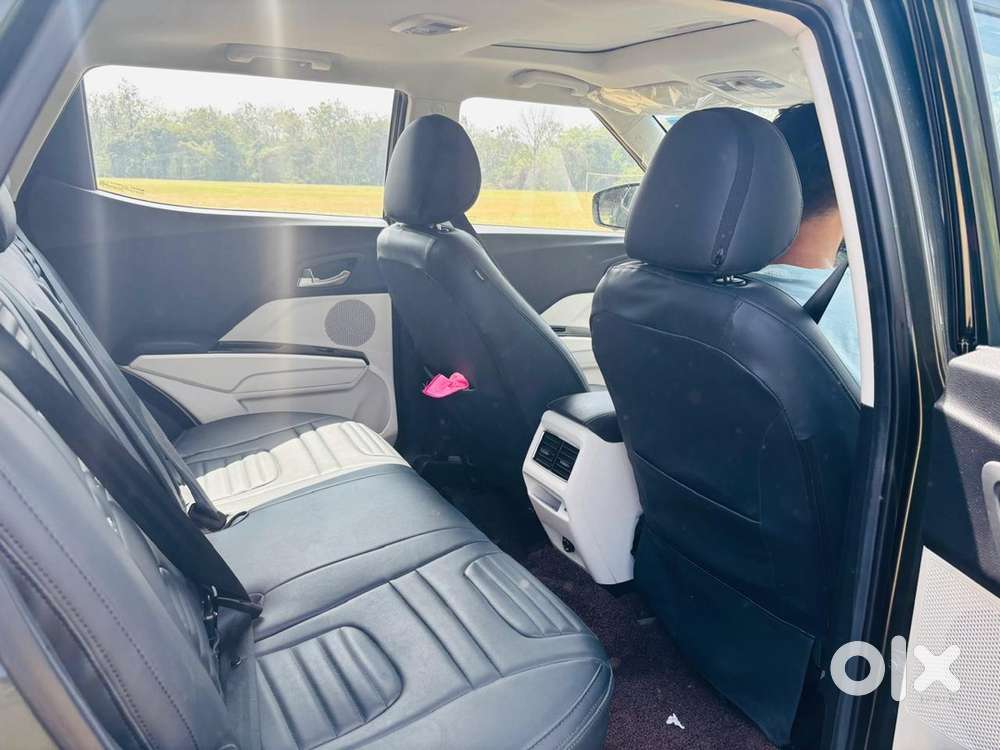 Mahindra Xuv 3xo 2024