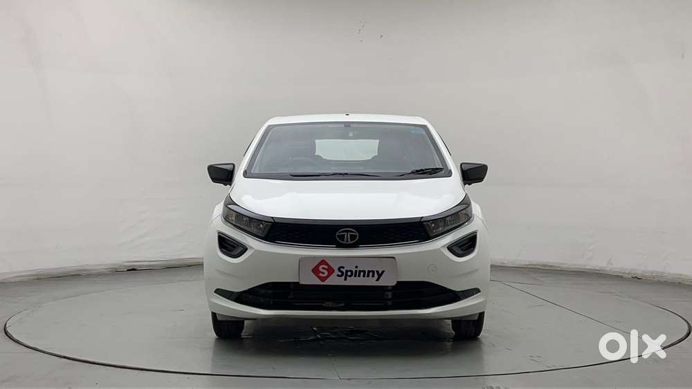 Tata Altroz 1.2 Xe, 2022, Petrol