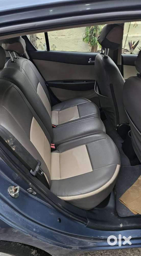 Hyundai I20 Petrol Asta Option, 2013, Petrol